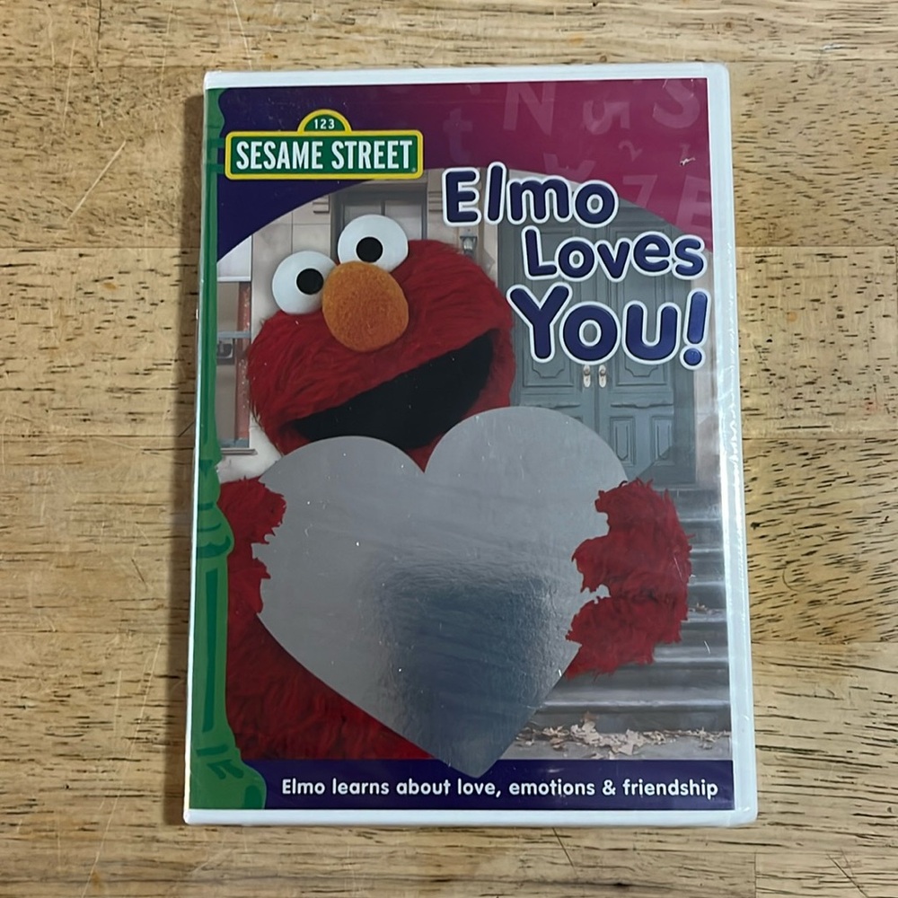 Sesame Street Elmo Loves You DVD Sealed